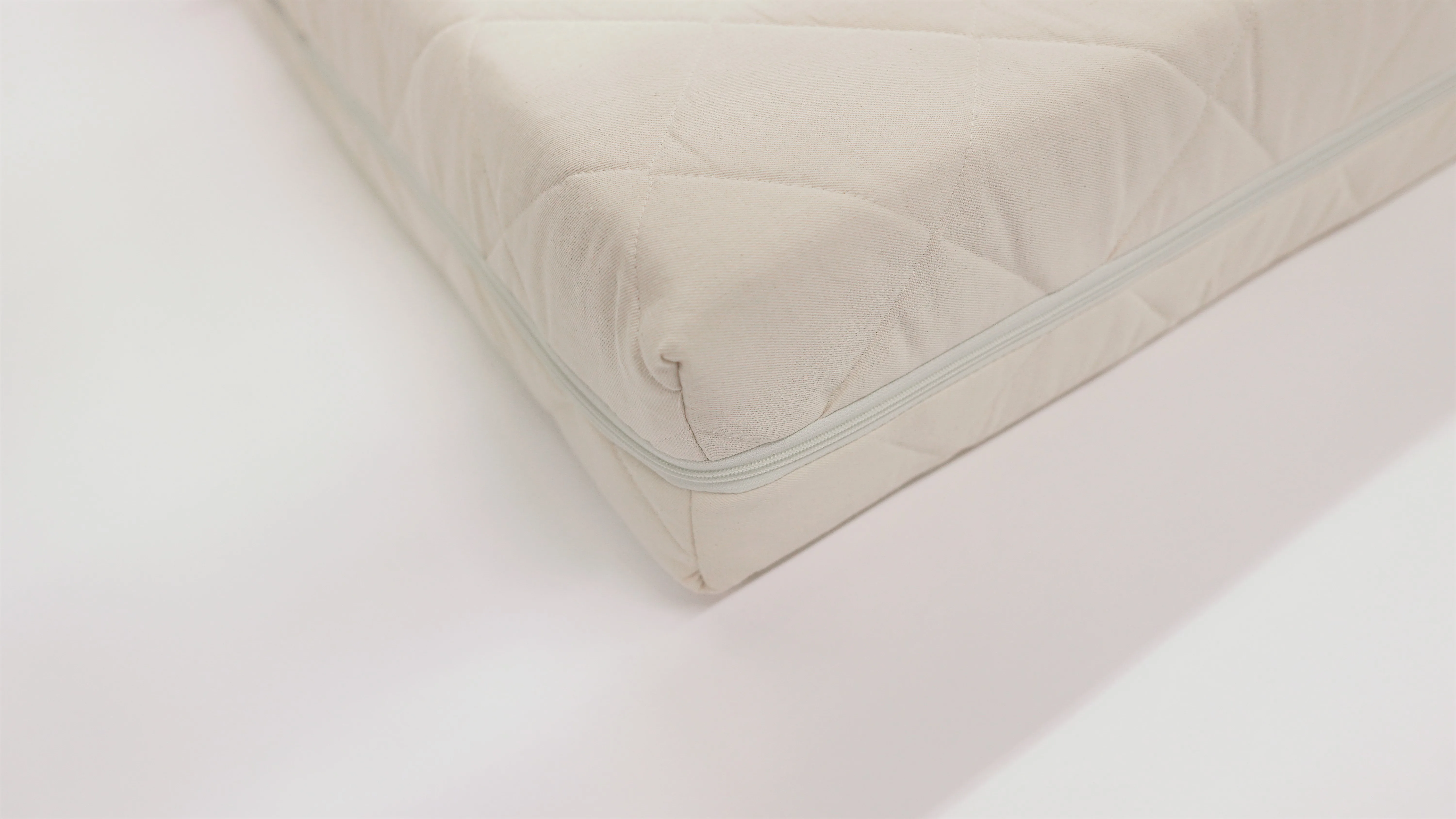 matratzen-naturmatratzen-camelot.jpg